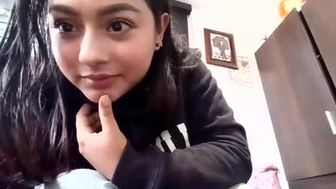 Snapshot of kitty_hottt_ chatting on October 6, 9:30 pm giss online show from October 6, 9:30 pm