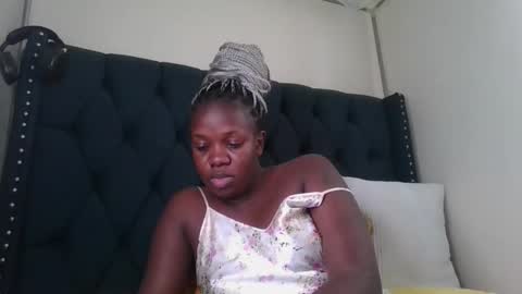 kitty_kerry online show from November 12, 7:28 am