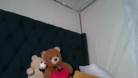 Snapshot of kitty_kerry chatting on October 11, 6:32 pm kitty_kerry online show from October 11, 6:32 pm