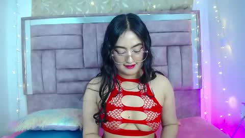 kitty_nara online show from April 22, 5:15 am