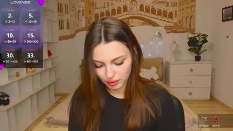 Kate online show from April 29, 5:51 pm