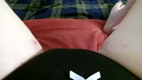 kittyneedsherdaddy online show from June 16, 10:27 am
