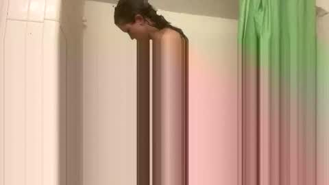 kittypurrrrry online show from April 18, 6:27 am