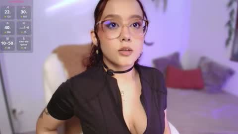 Sophie online show from June 12, 9:45 pm