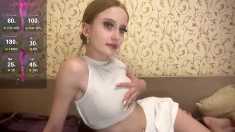 Snapshot of kittywithu chatting on October 4, 5:28 pm kittywithu online show from October 4, 5:28 pm