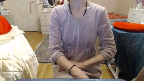 KiuminBerry online show from February 10, 5:27 pm
