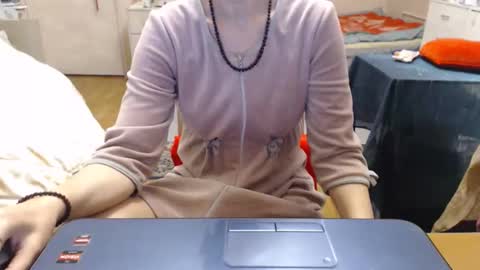 KiuminBerry online show from January 18, 3:19 pm