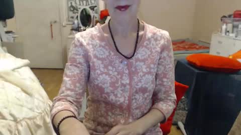 KiuminBerry online show from January 15, 4:57 pm