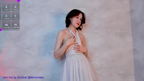 Snapshot of klary_moon chatting on October 2, 2:00 pm Lisa online show from October 2, 2:00 pm