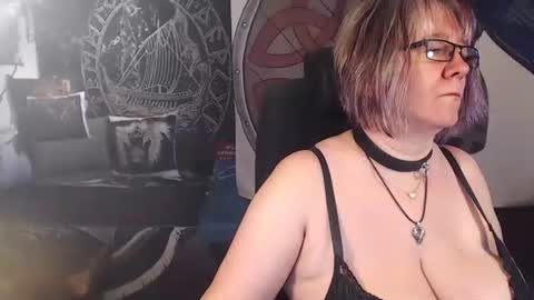 Michelle online show from June 10, 3:28 am