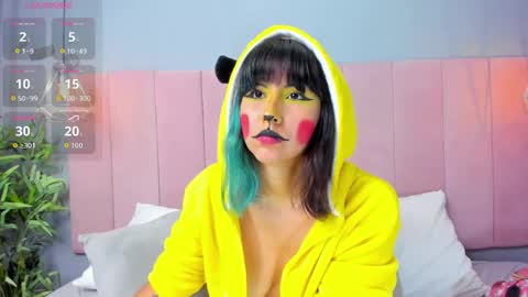 Kleo online show from April 24, 3:04 pm