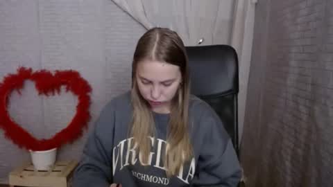 klerkarina online show from October 7, 5:34 am