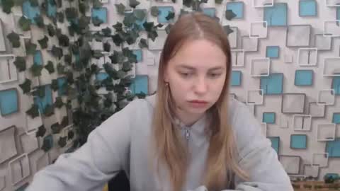 klerkarina online show from October 6, 5:02 am