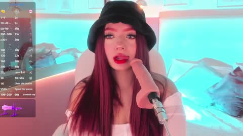 Kloe online show from December 28, 10:34 pm