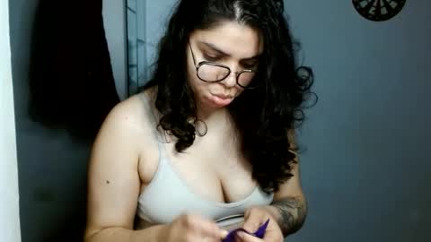 Karoll online show from June 11, 3:03 am