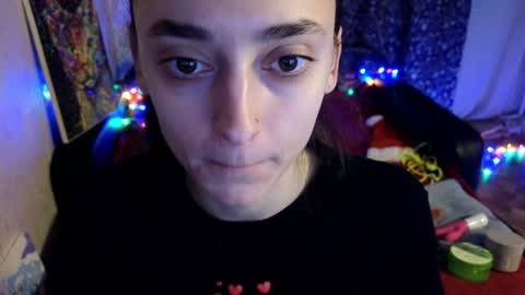 Gal online show from January 10, 1:20 pm