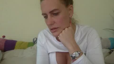 koyoteej online show from January 15, 6:29 pm