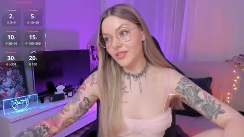 Jess online show from October 10, 5:29 pm