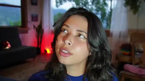 Snapshot of kozzy_ chatting on October 18, 9:49 pm kozzy_ online show from October 18, 9:49 pm