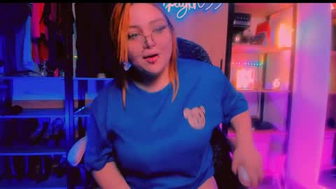 Khloe online show from April 23, 2:52 am