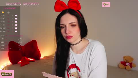 Snapshot of kris_kiskis chatting on February 1, 10:37 am Kris kiskis online show from February 1, 10:37 am