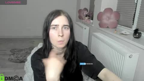 KrissLimada online show from April 23, 9:39 pm