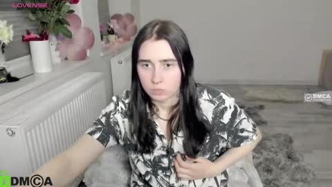 KrissLimada online show from April 5, 9:03 pm