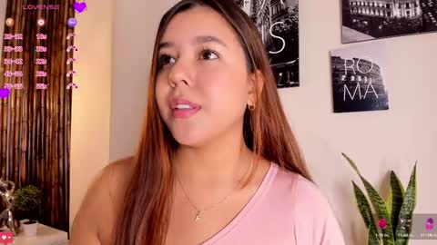 Snapshot of kristal_brown_ chatting on October 1, 12:32 pm Aria online show from October 1, 12:32 pm