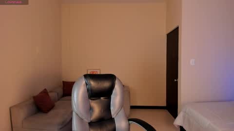 Sophia online show from February 23, 8:19 pm