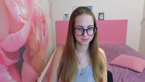 Snapshot of kristina_adel chatting on January 31, 8:22 am Kristina Adel online show from January 31, 8:22 am