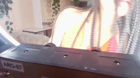 Cristina online show from September 22, 8:40 pm