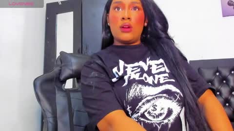 krixty online show from April 2, 6:05 pm