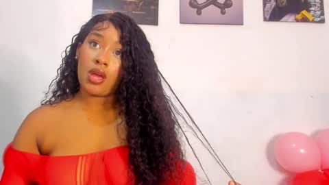 Snapshot of krixtybrown chatting on February 14, 6:29 pm krixty online show from February 14, 6:29 pm