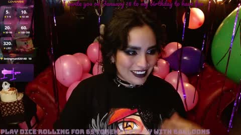 Snapshot of kureiji_fetish chatting on January 18, 8:41 am Fetiche Woman online show from January 18, 8:41 am