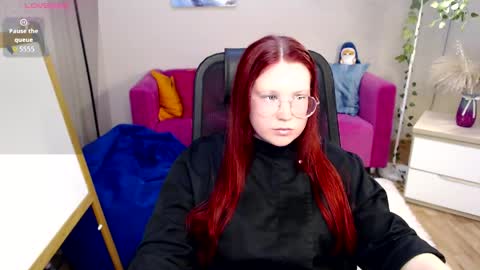 kuri_u online show from April 27, 12:24 pm