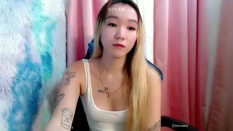 kweenie1026 online show from March 5, 9:05 am