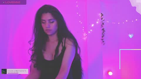     online show from May 12, 5:08 pm
