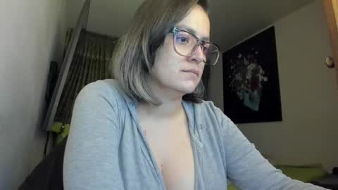 kyhara online show from April 22, 3:47 am