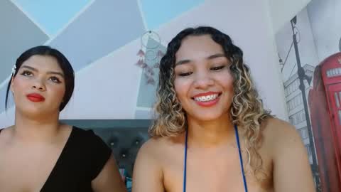 kylie_jenner18 online show from October 8, 4:00 pm