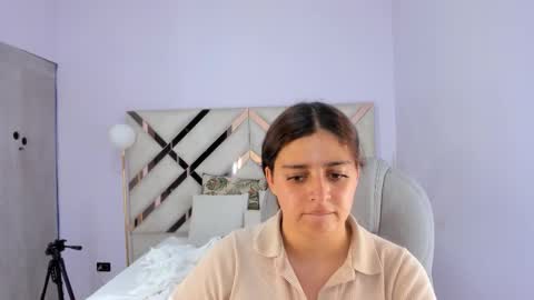 Kylie Reyes  online show from March 2, 7:31 pm