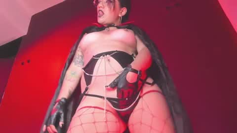 K Y L I E online show from September 11, 10:21 pm