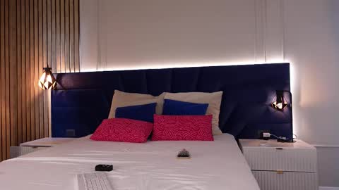 Kylie  online show from September 15, 9:28 am