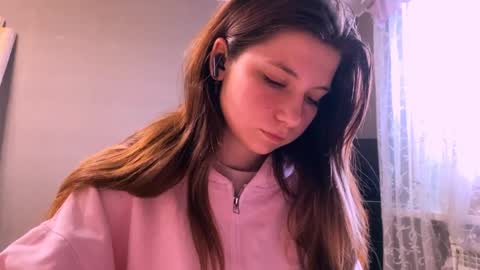 Kary online show from April 10, 2:34 pm