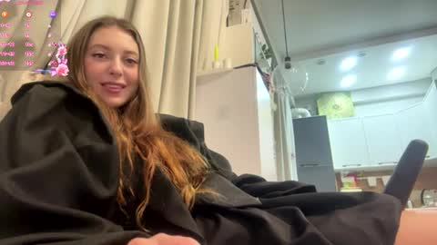 Selena online show from April 26, 1:25 am