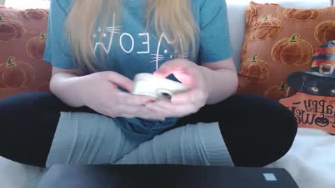 Snapshot of kymchi chatting on October 21, 10:03 pm Check Out My NSFW OnlyFans Link On Bio online show from October 21, 10:03 pm