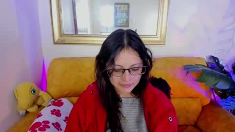 Kyomi online show from April 24, 1:14 pm