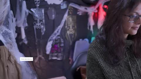 Kyomi online show from October 6, 1:06 pm