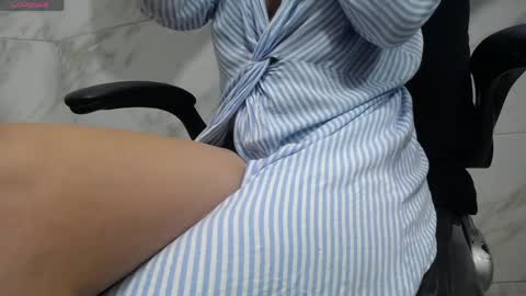 Kyra online show from April 25, 1:41 pm