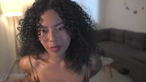 schedule 300 pm - 1100pm colombia time online show from September 13, 10:51 pm