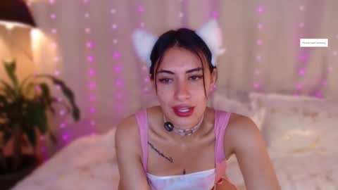 l_e_a online show from February 8, 5:11 am